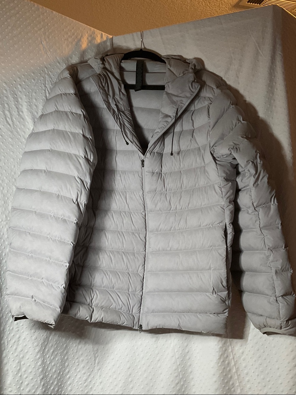 lululemon athletica Light Gray Quilted Hooded Puffer Jacket